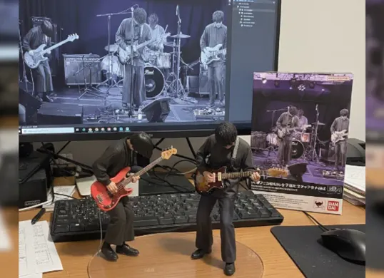 Ilustrasi - Membuat foto miniatur action figure yang tren di medsos dengan AI Gemini. (Sumber: X/@ruraldistrict69)