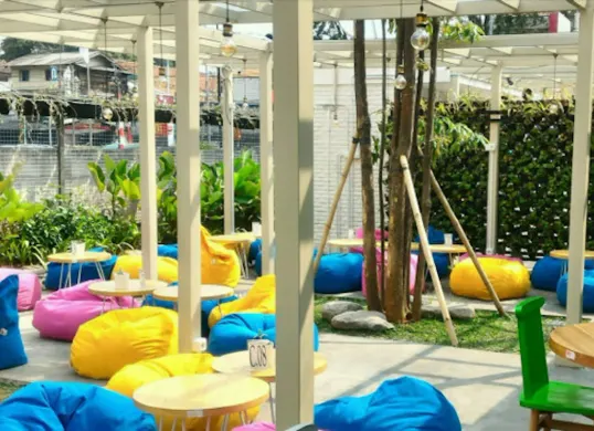 Tak Hanya Jaksel, Ini Daftar Tempat Nongkrong 24 Jam Terfavorit di Jakarta Timur (Sumber: Instagram)