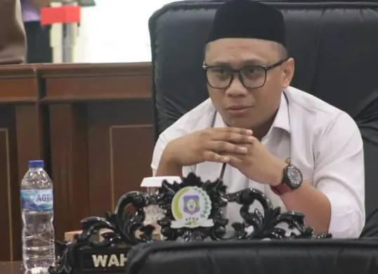 Anggota DPRD Gorontalo, Wahyudin Moridu yang tengah menjadi sorotan publik usai ucapannya viral di media sosial. (Sumber: Instagram/@wahyumoridu)