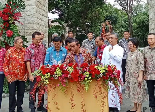Gubernur Jakarta, Pramono Anung meresmikan Taman Doa Kasih Mulia Sejati di Rawa Buaya, Cengkareng, Jakarta Barat, Sabtu, 20 September 2025. (Sumber: POSKOTA | Foto: Pandi Ramedhan)