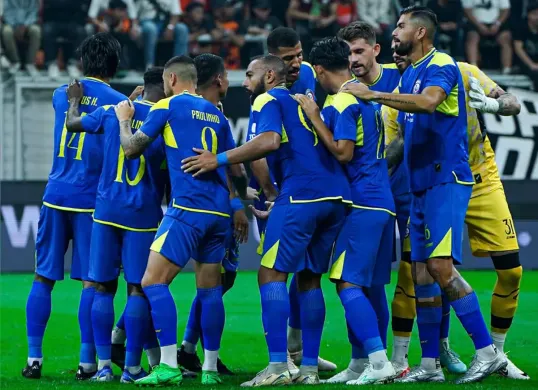 Arema FC akan melawan Persib Bandung pada pekan keenam BRI Super League 2025/2026. (Sumber: Instagram/@aremafcofficial)