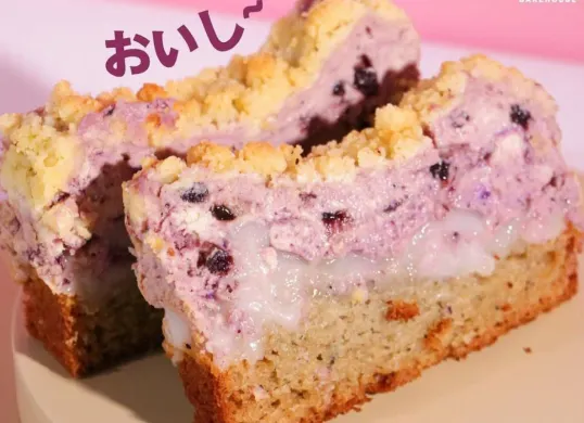 Blueberry Warabi Mochi Cheesecake (Sumber: Instagram/@kamebakehouse)