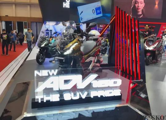 Deretan motor Honda yang dipamerkan di IMOS 2025, ICE BSD, Padegangan, Kabupaten Bekasi, Rabu, 24 September 2025. (Sumber: Poskota/Erwan Hartawan)