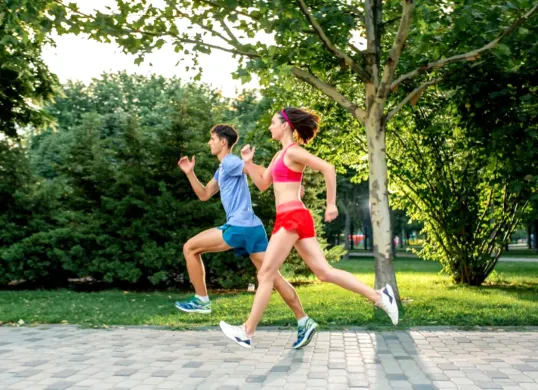 Ilustrasi spot jogging di Jakarta. (Sumber: Freepik/ YuliiaKa)