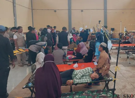 Ilustrasi, kondisi posko pelajar keracunan MBG di Cipongkor, Kabupaten Bandung Barat, Kamis, 25 September 2025. (Sumber: Poskota/Gatot Poedji Utomo)