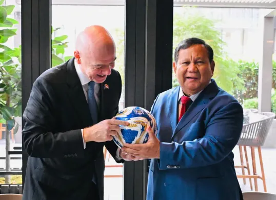 Pertemuan Presiden Prabowo dan Presiden FIFA Gianni Infantino di New York, Amerika Serikat, Rabu, September 2025. (Sumber: Istimewa)