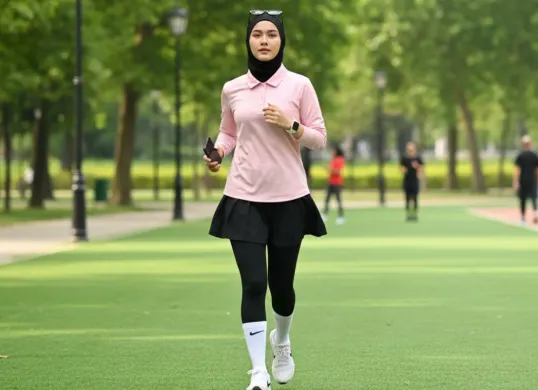 Tren prompt Gemini AI foto jogging (Sumber: Gemini AI)