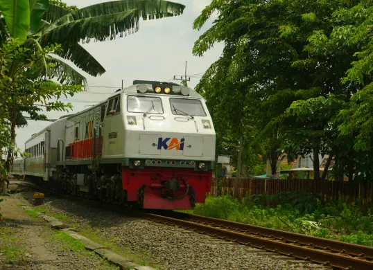 Hari Kereta Api Indonesia ke-80 Diperingati 28 September 2025, Berikut Sejarah dan Temanya (Sumber: Unsplash/muhammad arief)