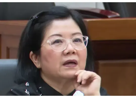 dr Tan Shot Yen tengah viral setelah menyuarakan kritik tajam terhadap program Makan Bergizi Gratis (MBG) dalam rapat audiensi bersama anggota Komisi IX DPR RI pada Selasa, 22 September 2025. (Sumber: YouTube/TV Parlemen)