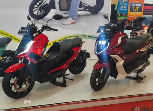 Alva sesuaikan motor listrik dengan karakter pengguna dan kondisi di Indonesia, termasuk fitur pengisian cepat dan teknologi tahan air IP67. (Sumber: Poskota/Erwan Hartawan)