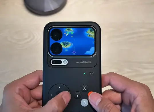 Handphone Xiaomi 17 Pro Max (Sumber: YouTube/DHIARCOM)