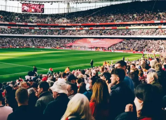 Ilustrasi link live streaming Liga Inggris Newcastle vs Arsenal. (Sumber: Unsplash/ James Kirkup)