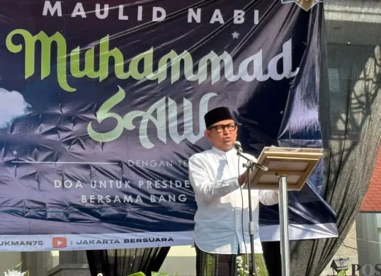 Anggota DPRD Jakarta, Lukmanul Hakim, saat hadiri doa bersama di Masjid KH Hasyim Asy'ari, Cengkareng, Jakarta Barat, Minggu, 28 September 2025. (Sumber: POSKOTA | Foto: Pandi Ramedhan)