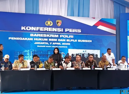 Dittipidter Bareskrim Polri mengungkap ratusan kasus penyalahgunaan BBM dan gas LPG bersubsidi sepanjang 2025 hingga awal 2026. (Sumber: Poskota/Ali Mansur)