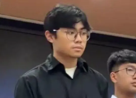 Sosok Keona Ezra Pangestu ikut menjadi sorotan dalam kasus dugaan pelecehan verbal yang melibatkan 16 mahasiswa Fakultas Hukum Universitas Indonesia (FH UI). (Sumber: X/@kalistohenituse)