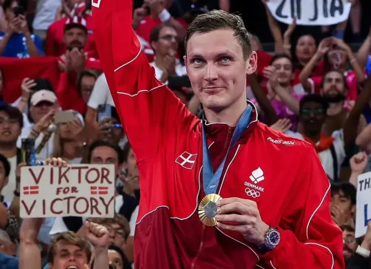 Pebulu tangkis Denmark, Viktor Axelsen, secara resmi mengumumkan gantung raket, Rabu, 15 April 2026. (Sumber: Instagram/@viktoraxelsen)