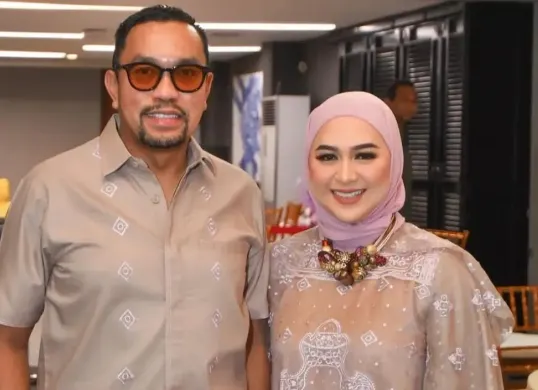 Istri dari politisi Ahmad Sahroni, Feby Belinda, mendadak viral usai diduga selingkuh dengan Surendro Prasetyo alias Yoyo Padi. (Sumber: Instagram/@feby.belinda7)