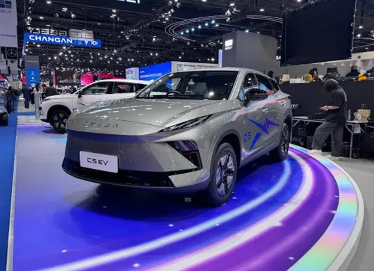 OMODA C5 2026 resmi diperkenalkan dalam Bangkok International Motor Show (BIMS) (Sumber: Facebook @iMod Drive)