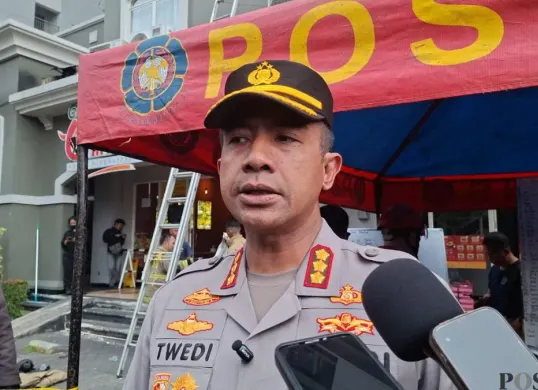 Kapolres Metro Jakarta Barat Kombes Twedy Aditya Benmyahdi. (Sumber: Poskota/Pandi Ramedhan)