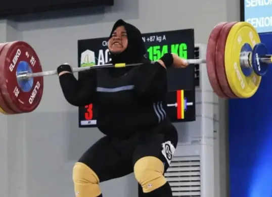 Atlet angkat besi nasional asal Provinsi Aceh, Nurul Akmal. (Sumber: Instagram/@nurulakmal_12)