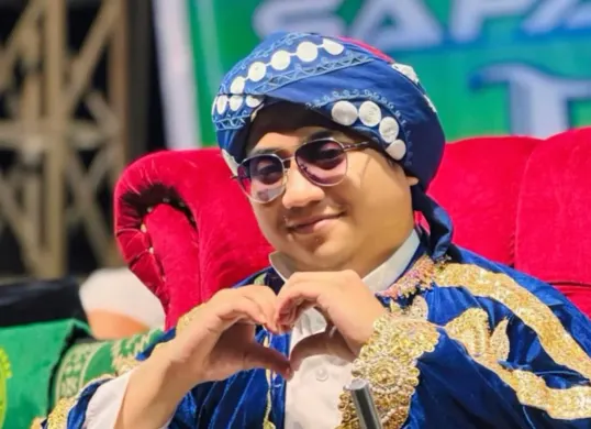 Pengasuh Pondok Pesantren Thoriqul Jannah, Malang, Jawa Timur, Idris Al Marbawi atau dikenal sebagai Gus Idris Al Marbawy diduga melakukan pelecehan seksual. (Sumber: Instagram/@gusidrisofficial)