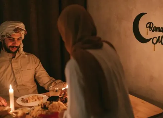 Ilustrasi. Pemerintah melalui Kemenag akan menggelar sidang isbat penentuan awal Ramadan 2026 pada 17 Februari. (Sumber: Pexels/Thirdman)