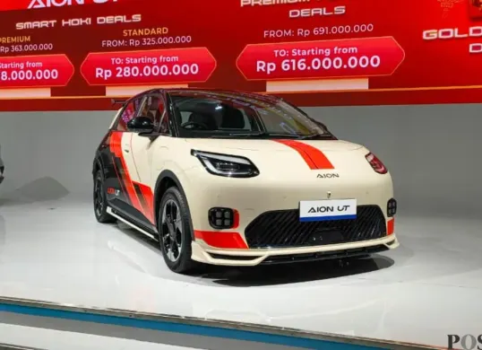 GAC Indonesia hadir di IIMS 2026 dengan AION UT mulai Rp280 juta. (Sumber: Poskota/Dimas Prasettyo)