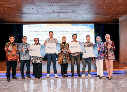 bank bjb menghadirkan produk DPLK bjb siap untuk perencanaan pensiun. (Sumber: Dok. bank bjb)