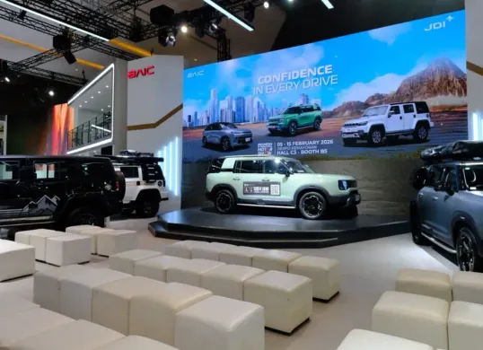 Varian mobil listrik BAIC BJ30 HEV di IIMS 2026, JIExpo, Kemayoran, Jakarta Pusat. (Sumber: Dok. BAIC)