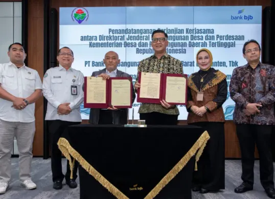 Kerja sama bank bjb dengan Kementerian Desa untuk membangun ekosistem keuangan desa. (Sumber: bank bjb)