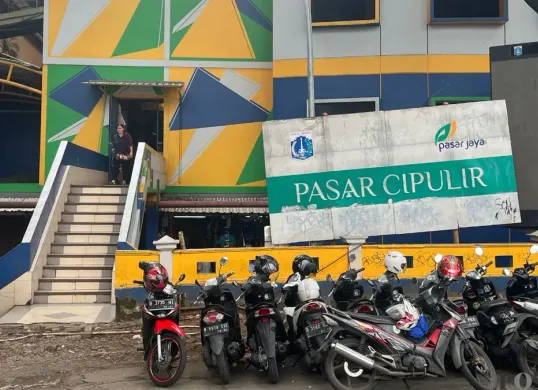 Pasar Cipulir, Kebayoran Lama, Jakarta Selatan, Selasa, 10 Februari 2026. (Sumber: Poskota/Pandi Ramedhan)