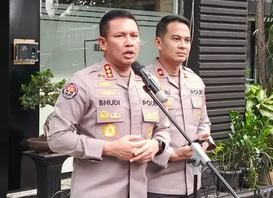 Kabid Humas Polda Metro Jaya, Kombes Budi Hermanto ditemui di Mapolda Metro Jaya, Jakarta Selatan, Rabu, 11 Februari 2026. (Sumber: Poskota/Ali Mansur)