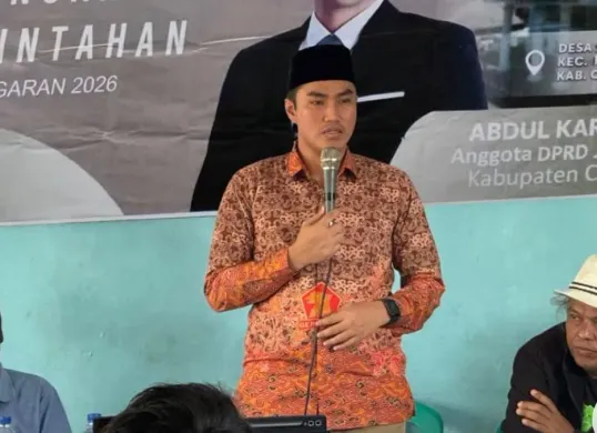 Anggota DPRD Jabar, Abdul Karim saat Pengawasan Penyelenggaraan Pemerintahan di Desa Sukakerta, Kecamatan Kadupandak, Kabupaten Cianjur. (Sumber: Dok. Istimewa)