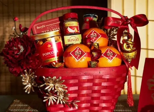 Ilustrasi. Peluang usaha musiman Imlek 2026 (Sumber: Pinterest/Azarein Goed)