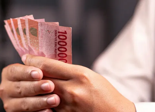 Ilustrasi - THR pensiunan PNS 2026. (Sumber: Pexels/Defrino Massy)