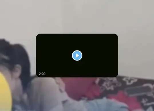 Video viral 13 menit menyeret nama mahasiswa KKN Lombok. Simak klarifikasi resmi kampus, asal rumor, dan penjelasan lengkap agar tidak terjadi kesalahpahaman di masyarakat. (Sumber: X/@kerner_ana)