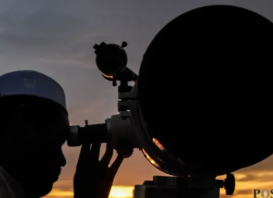 Kemenag memastikan, awal puasa jatuh pada Kamis, 19 Februari 2026, sesuai hasil sidang Isbat. (Sumber: Poskota/Bilal Nugraha Ginanjar)