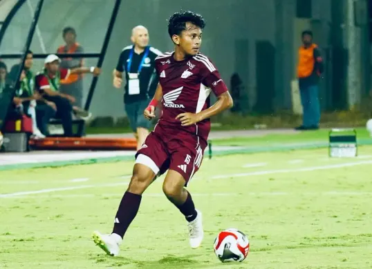 Pemain PSM Makassar, Ricky Pratama yang dilaporkan atas dugaan tindak kekerasan atau penganiayaan terhadap pacarnya. (Sumber: Instagram/@rickypratama015)