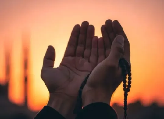 Amalan Rasulullah SAW saat awal Ramadhan (Sumber: Pinterest/MM Studio)