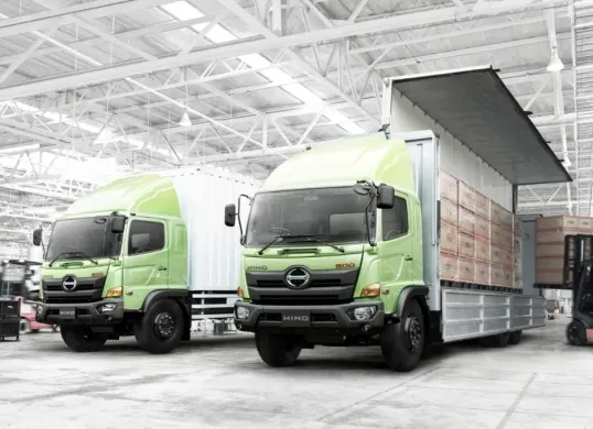 Penjualan truk nasional mengalami penurunan pada Januari 2026. (Sumber: Hino)