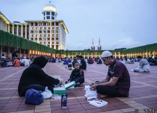 Ilustrasi. Pendaftaran itikaf 10 hari terakhir ramadhan 1447 H di Masjid Istiqlal dibuka. (Sumber: Poskota/Bilal Nugraha Ginanjar)