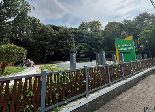 Hutan Kota Srengseng, Kembangan, Jakarta Barat, Sabtu, 21 Februari 2026. (Sumber: Poskota/Pandi Ramedhan)