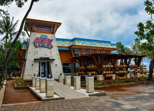 Kafe Hoax Jakarta yang menjadi favorit untuk bukber (Sumber: Dok/Ancol)