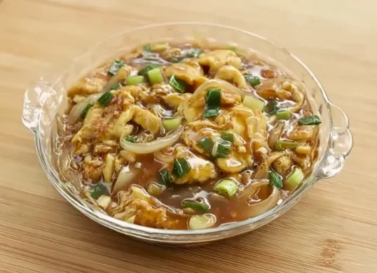 Resep menu sahur praktis ala Chef Devina Hermawan. (Sumber: YouTube/Devi)