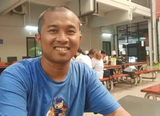 Sosok Fikri Yanda yang muncul seiring kontroversi Dwi Sasetyaningtyas alias Tyas dan sang suami di tengah polemik LPDP. (Sumber: Instagram/@fikriyandabey)