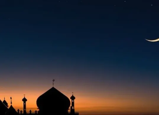 Ilustrasi malam lailatul Qadar (Sumber: Freepik)