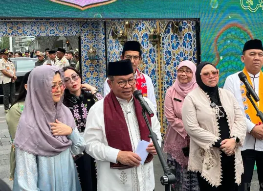 Gubernur Jakarta Pramono Anung di Bundaran HI, Jakarta Pusat, Jumat, 26 Februari 2026. (Sumber: Poskota/M Tegar Jihad)