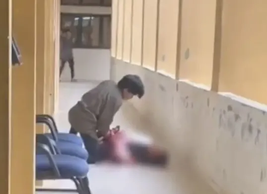 Tangkapan layar, kasus pembacokan mahasiswi UIN Suska Riau, yang berawal dari KKN berubah menjadi tragedi. (Sumber: X/@RajaNggang)