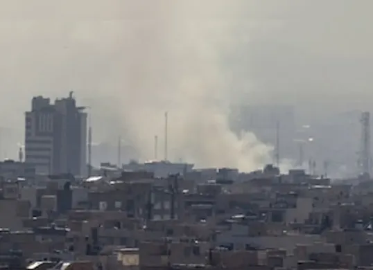 Israel dan Amerika Serikat serang Iran hari ini, Sabtu, 28 Februari 2026. (Sumber: YouTube/NDTV)