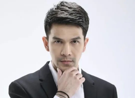 Jonathan Frizzy Diduga Mengidap Kanker Usus Stadium Awal, Jalani Hukuman Penjara di Tengah Kondisi Kesehatan Memburuk (Sumber: Pinterest)